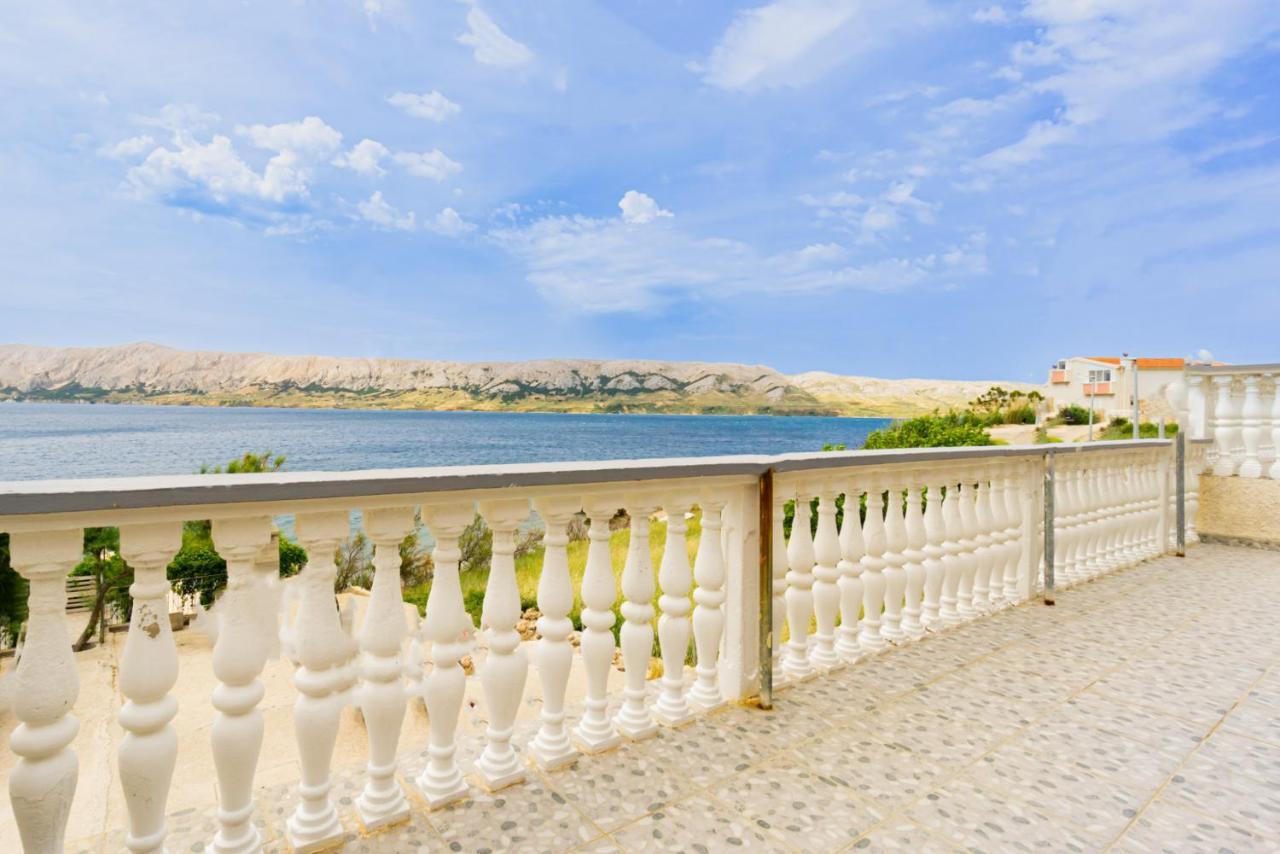 Апартаменты Bepic Quiet Location On A Beautiful Bay Метайна Экстерьер фото