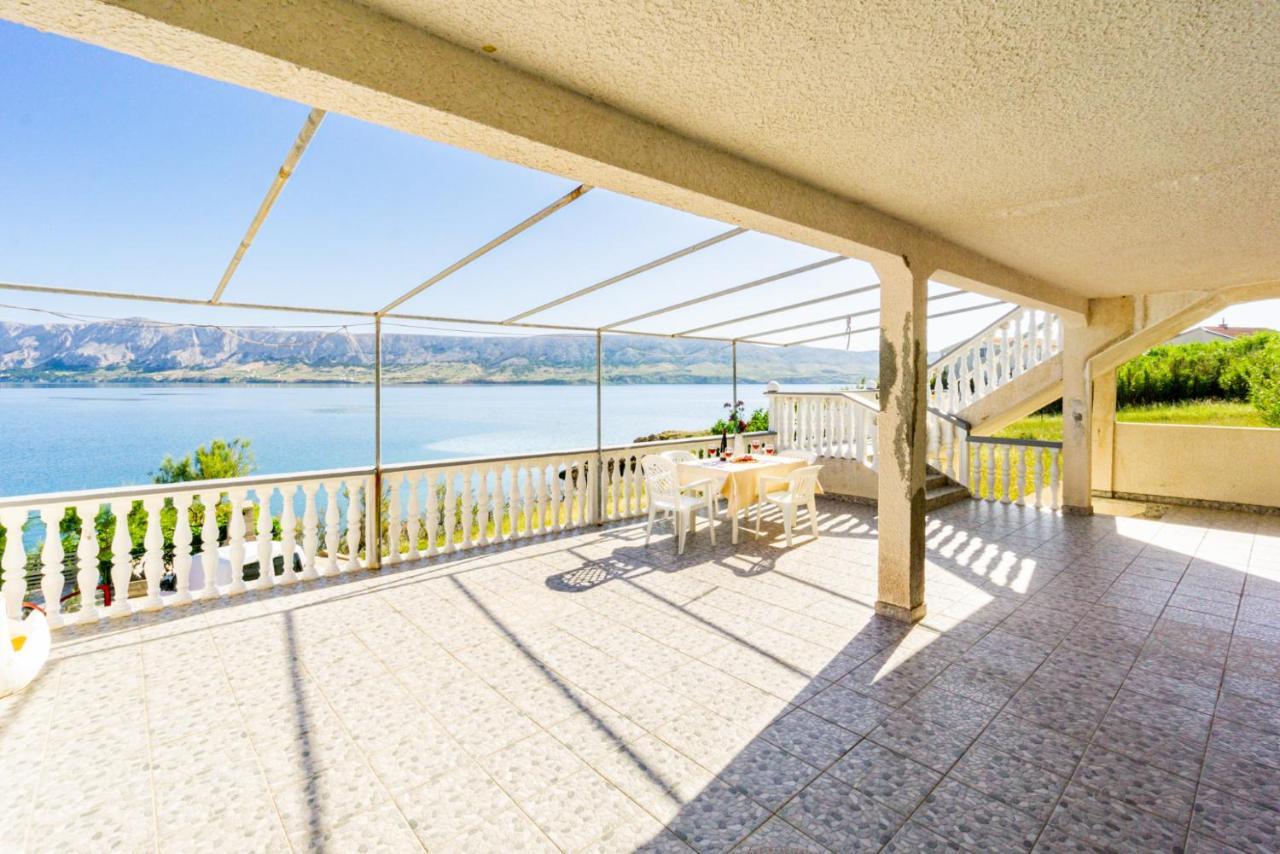 Апартаменты Bepic Quiet Location On A Beautiful Bay Метайна Экстерьер фото
