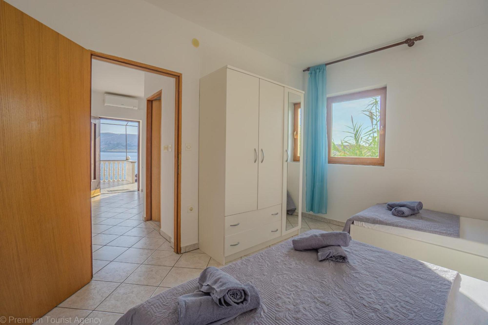 Апартаменты Bepic Quiet Location On A Beautiful Bay Метайна Экстерьер фото